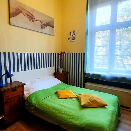 The Apartment In Strict City Center. Self Check-In Краков Экстерьер фото